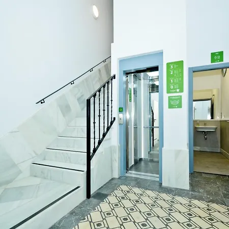 Ivy House *